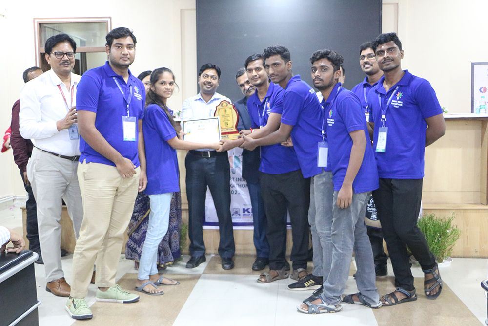 EEE_TESLA TEAM_GRAND_FINALE_SMART_INDIA_HACKATHON_RUNNER_UP2.jpg