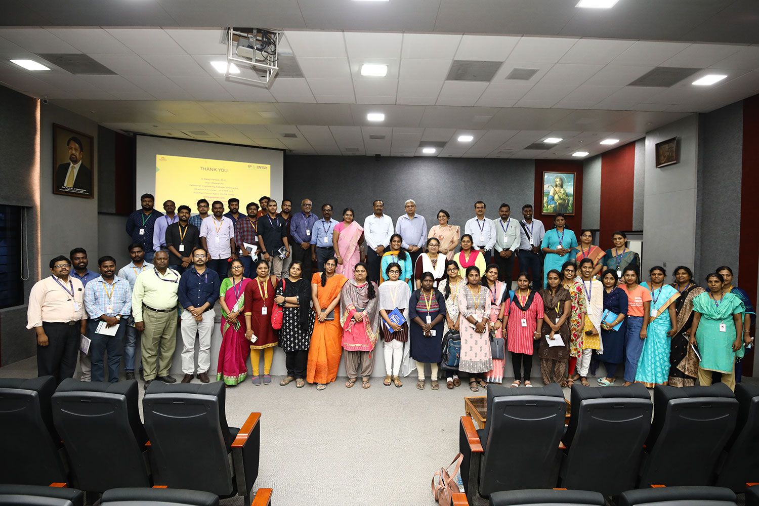 five-day-workshop-on-research-insights3.jpg